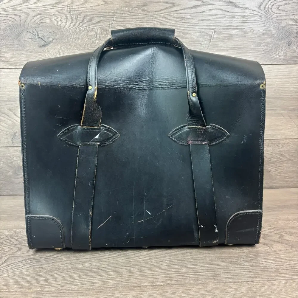 Cathey Enterprises Inc. Vintage Black Leather Briefcase Locking Flap Cowhide Bag